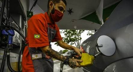 Inflação de novembro é a maior para o mês em seis anos, diz IBGE