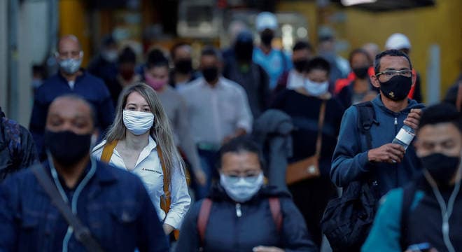 Pela primeira vez, mundo registra 1 milhão de casos de Covid em 24h