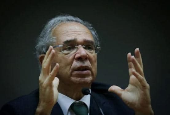 Guedes critica pedidos de reajuste salarial para o funcionalismo