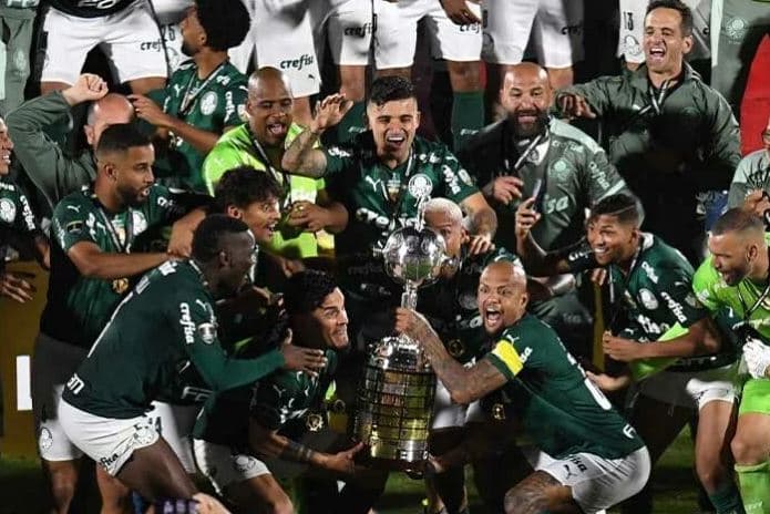 Band dá chapéu na Globo e vai exibir sozinha Mundial de Clubes com Palmeiras