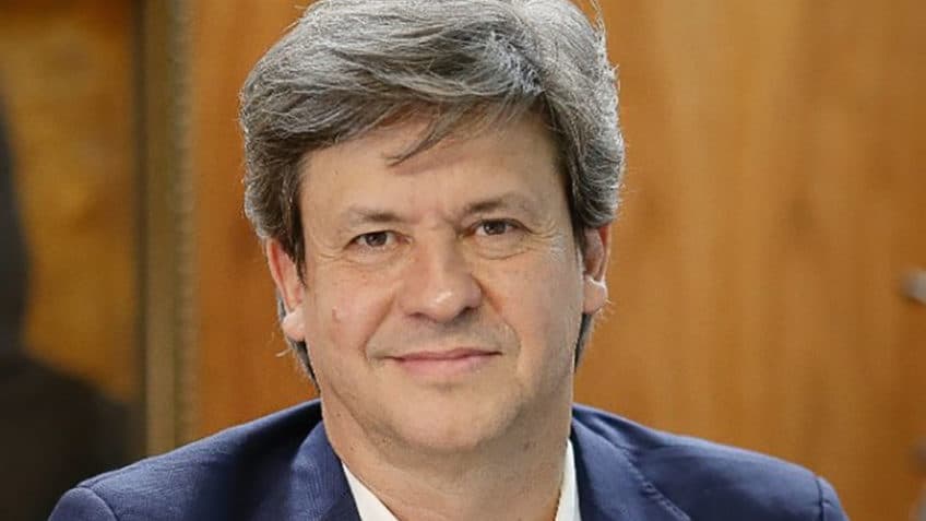 Secretário do Tesouro diz que “teto de gastos não acabou”