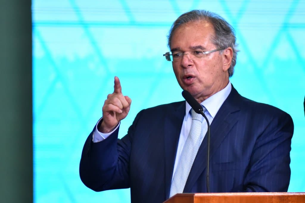 Guedes diz que é ‘inadmissível’ encerrar 2022 sem privatizar Eletrobras e Correios