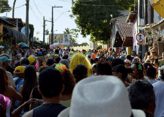 Prefeitura de Tibau do Sul cancela Carnaval 2022 e praia da Pipa não poderá ter festas de rua