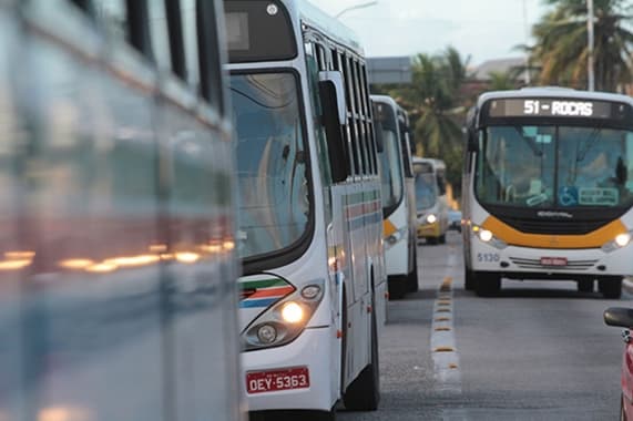 Motoristas e cobradores de ônibus de Natal aprovam indicativo de greve