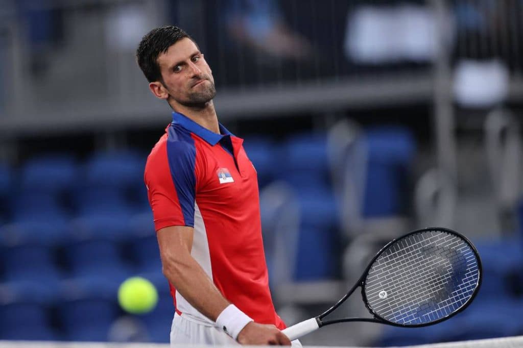 Governo australiano decide cancelar novamente visto de Novak Djokovic