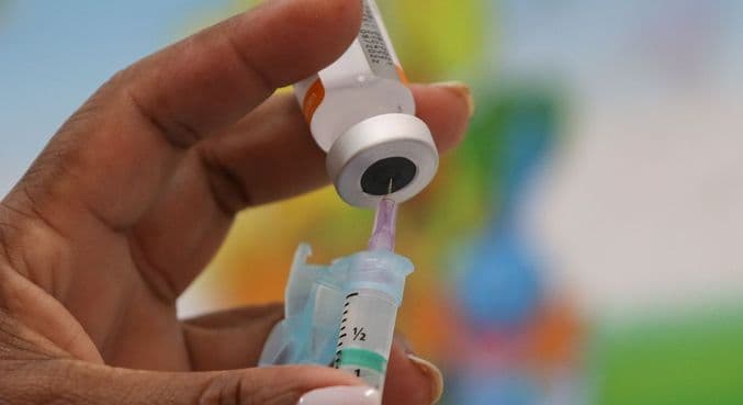 Vacinação contra a Covid será disponibilizada em pontos extras de sábado à Quarta-feira de Cinzas