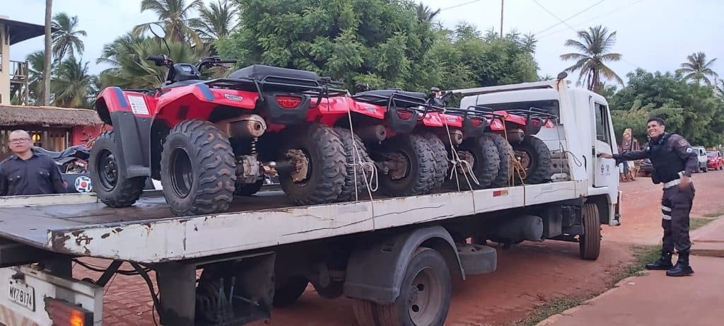 São Miguel do Gostoso: PM autua motoristas por embriaguez e apreende quadriciclos