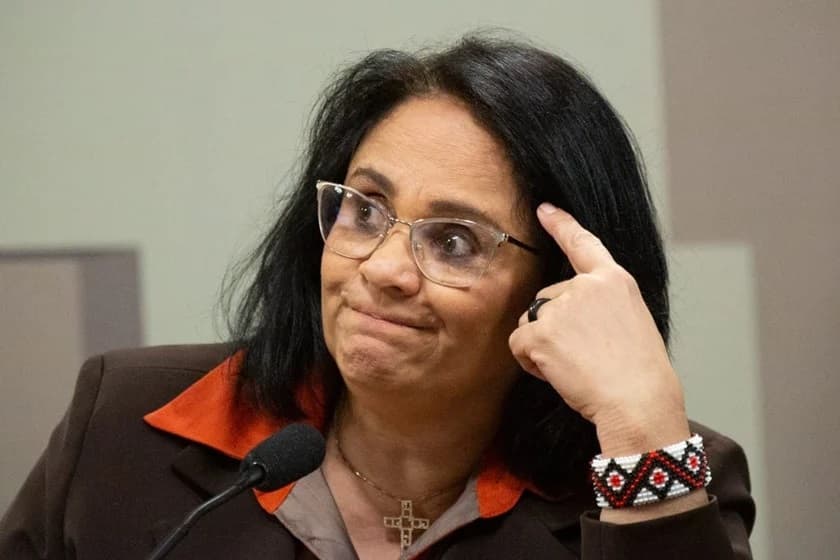 Damares associa gravidez precoce a TikTok, rede lançada em 2016