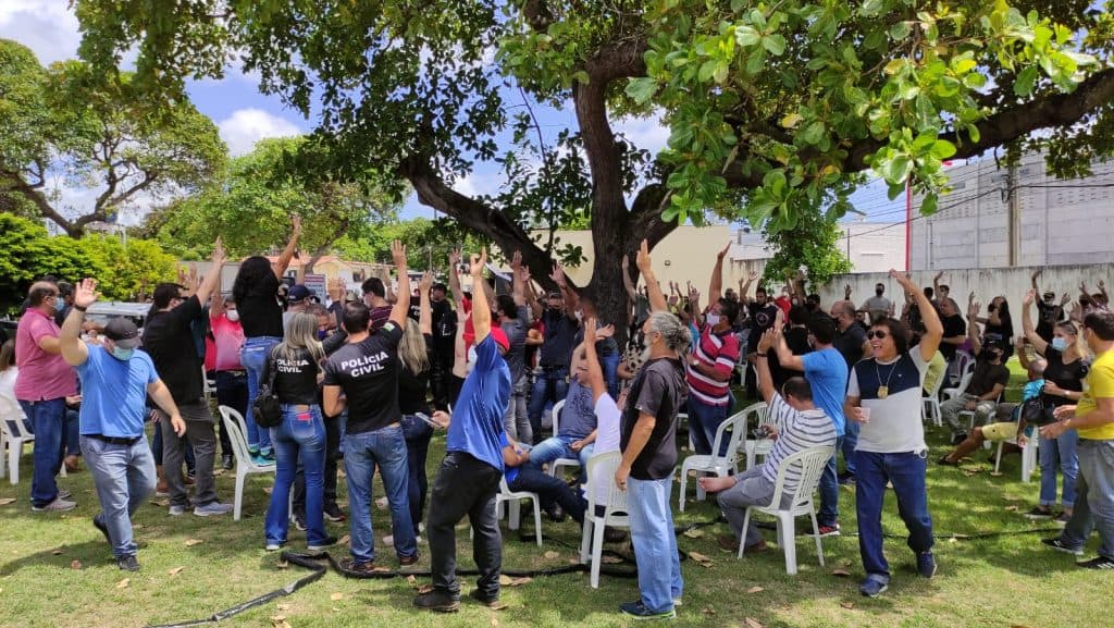 Promotor abre inquérito para apurar prejuízos causados pela greve dos policiais civis e cobrar punições do Governo