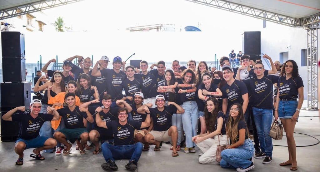Colégio Porto aprova estudantes em universidades do país e até do exterior e comemora resultados também no SISU