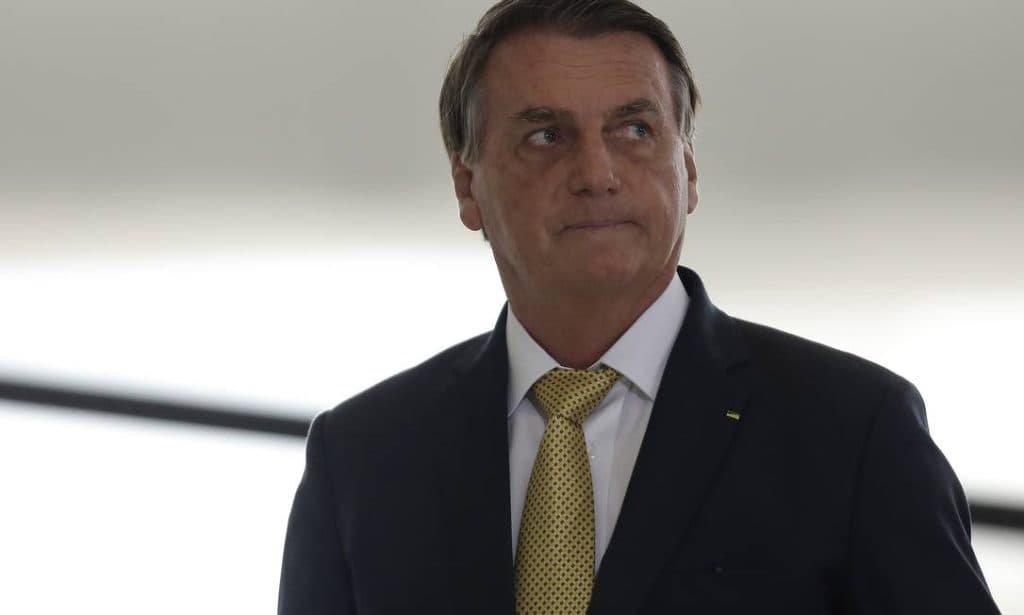 "Ninguém será deixado para trás", diz Bolsonaro sobre brasileiros na Ucrânia