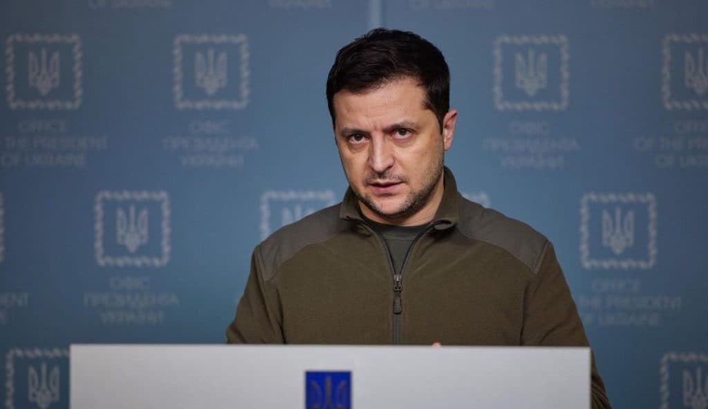 Ações da Rússia contra a Ucrânia têm sinais de genocídio, diz Volodymyr Zelensky