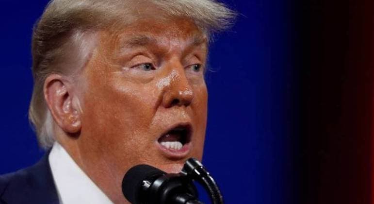 Trump culpa Biden por ataque russo à Ucrânia e diz que ação não ocorreria em seu governo