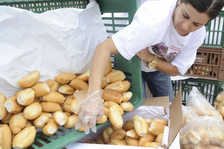 Efeitos da guerra podem levar o quilo do pão para R$ 20 no Brasil