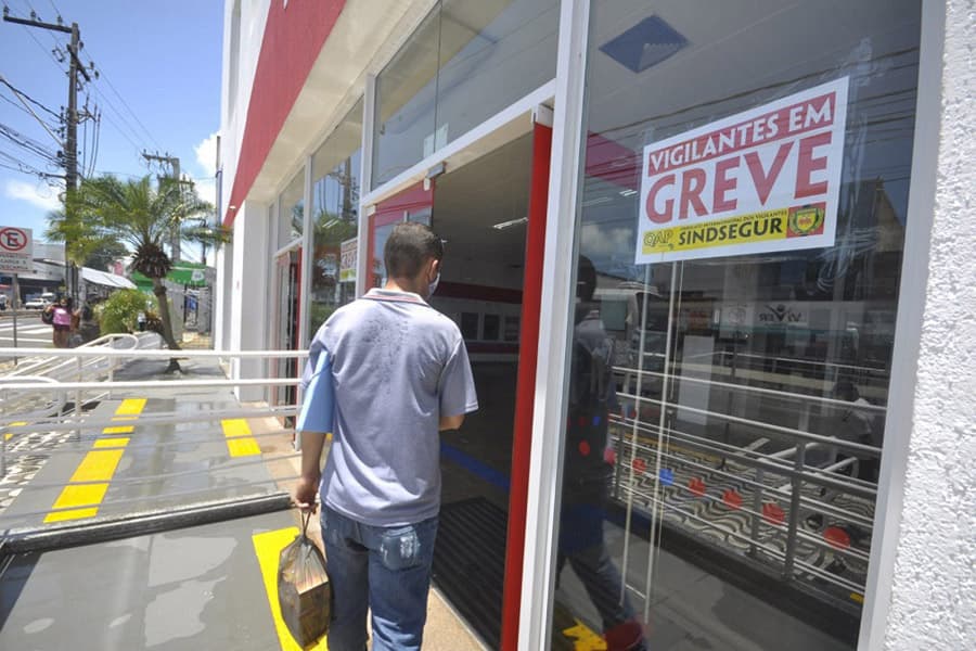 Vigilantes no Rio Grande do Norte suspendem a greve e aguardam reunião