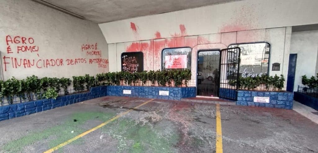 VÍDEO E FOTOS: Criminosos depredam gabinete do deputado General Girão e propagam crime de ódio
