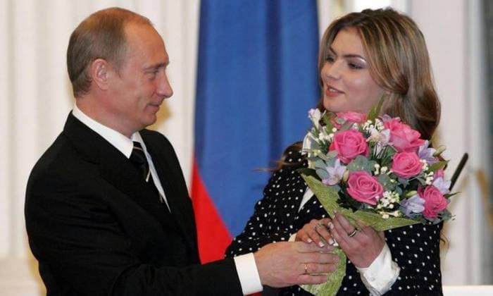 FOTOS: Conheça a ex-ginasta que é apontada como amante de Putin