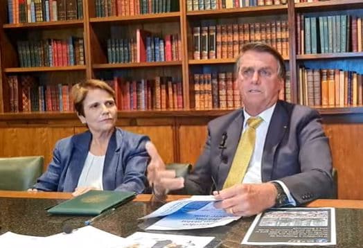 "Brasil continua em uma posição de equilíbrio sobre guerra entre Rússia e Ucrânia", diz Bolsonaro