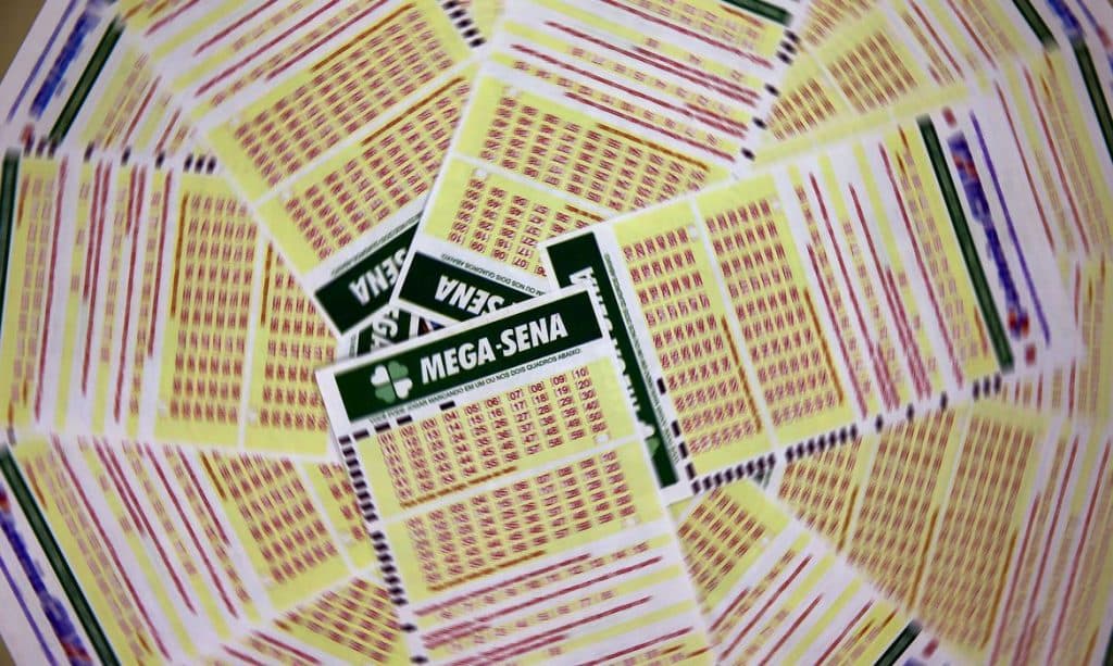 R$ 90 MILHÕES: Mega-Sena sorteia maior prêmio do ano neste sábado (5)