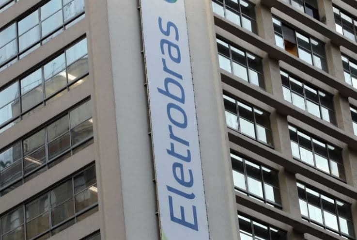 Com novo cronograma, governo planeja vender a Eletrobras em junho