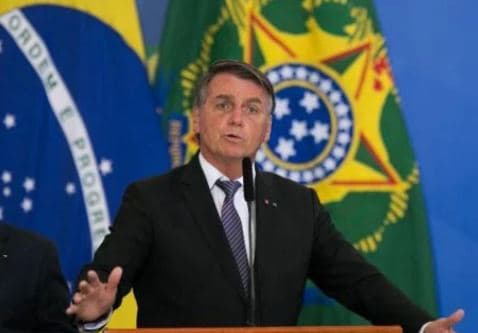 Bolsonaro mantém redução do IPI em 25% até maio