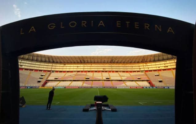 REVIRAVOLTA: Após suspender Sporting Cristal x Flamengo, governo peruano encerra toque de recolher, e jogo será realizado