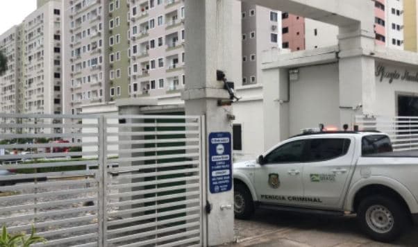 Pai diz à Polícia Civil que filho de 1 ano subiu em mala e brinquedo antes de cair de janela de prédio em Nova Parnamirim