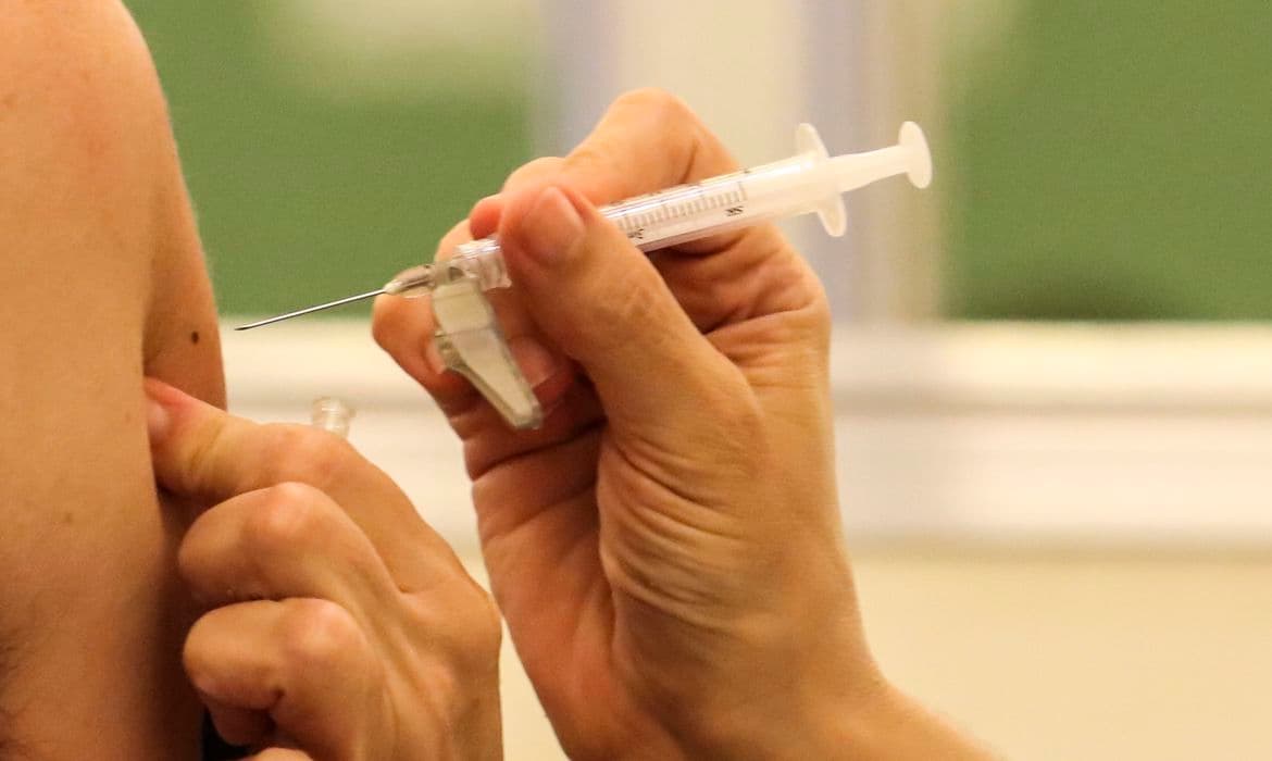 Apenas um terço da população se vacinou contra contra gripe ou sarampo no RN, alerta Sesap