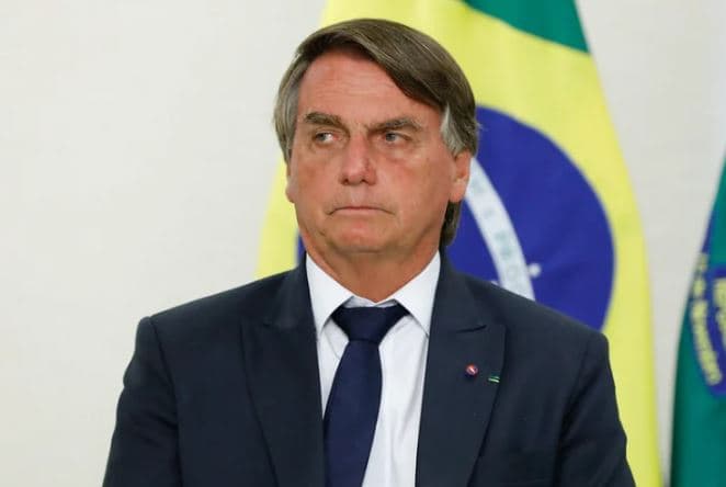‘Temos três ministros do STF que infernizam o país: Fachin, Barroso e Moraes’, diz Bolsonaro