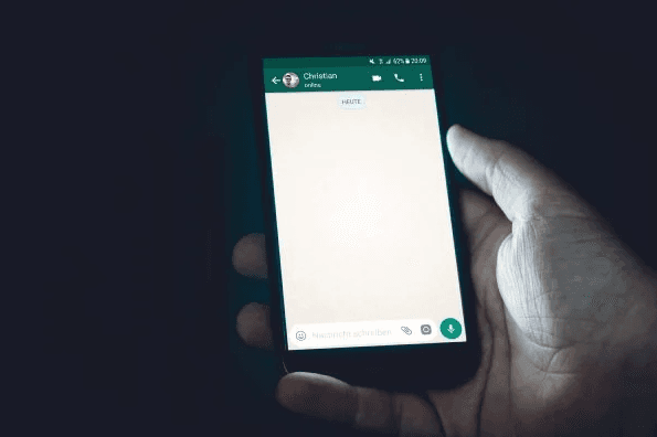 PRATICIDADE: Com novo decreto, consumidor poderá cancelar serviços via WhatsApp