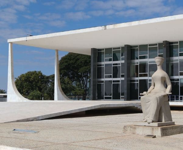 Caso Milton Ribeiro: STF impõe sigilo à investigação sobre suposta interferência de Bolsonaro na PF