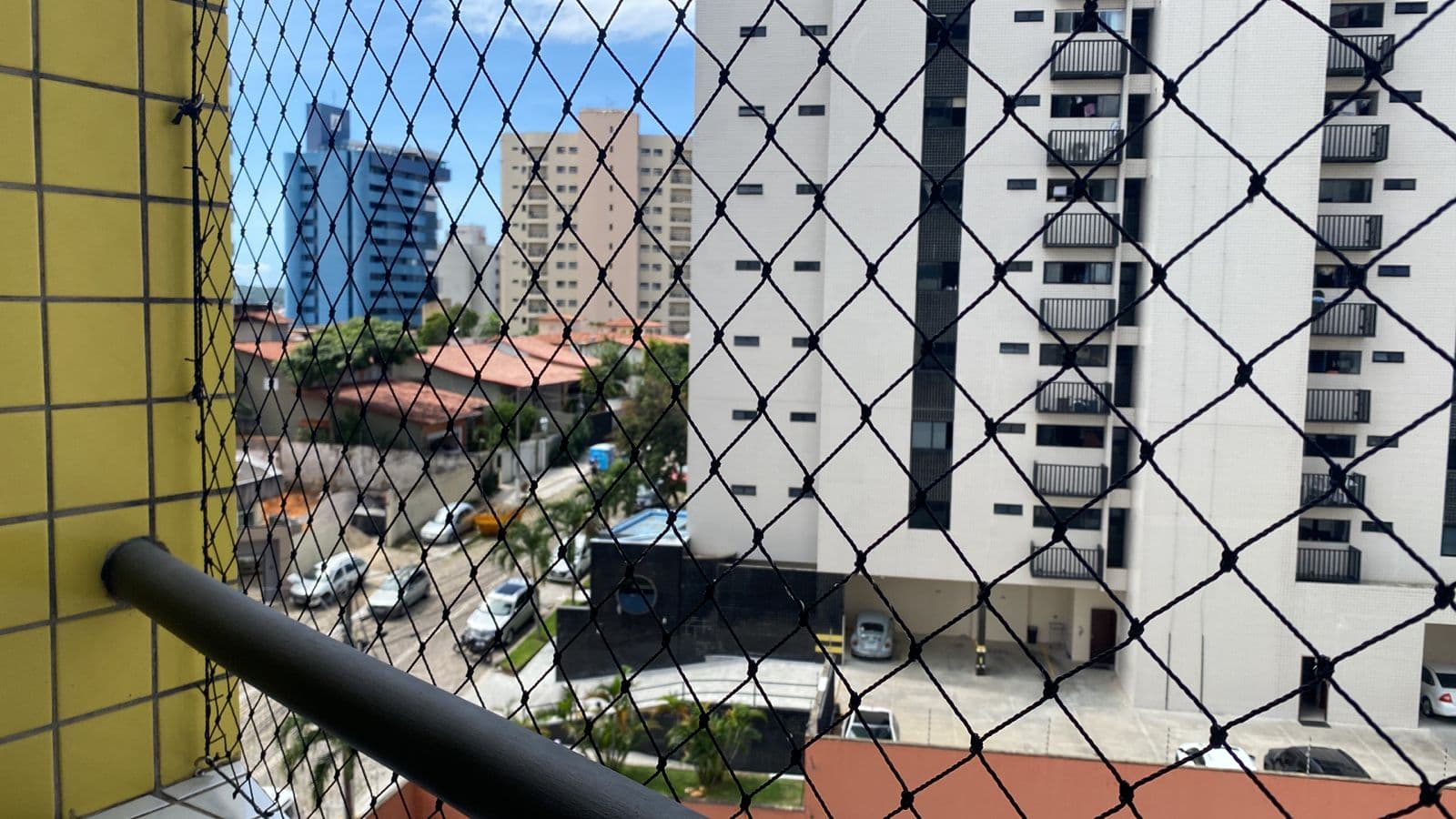 Telas de proteção em condomínios passam a ser obrigatórias em Natal