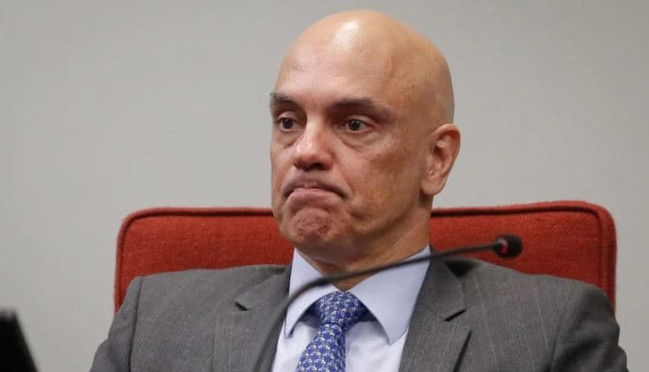Moraes manda bloquear perfis do PCO nas redes sociais; Partido disse que o ministro tem "sanha por ditadura" e o chamou de “skinhead de toga"