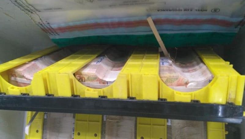 Com destruição de cédulas, ‘novo cangaço' mira joias em bancos e shoppings