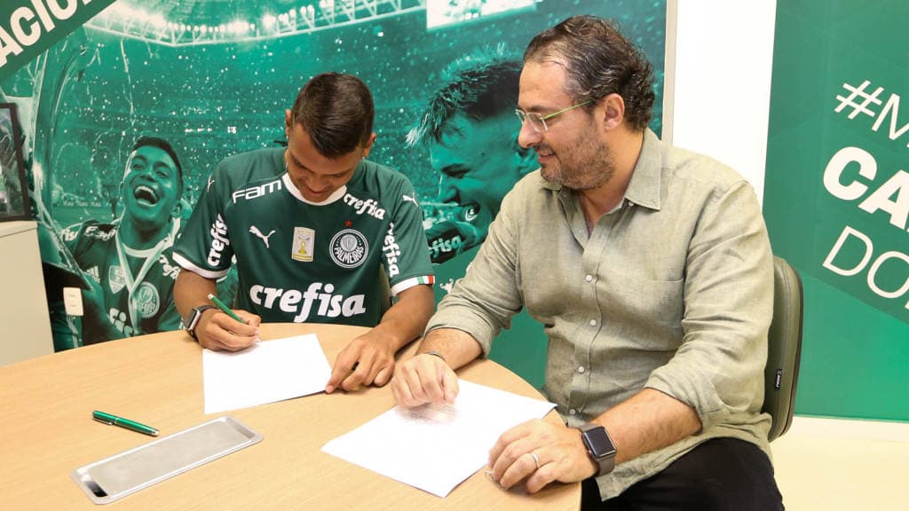 FUTEBOL: Santa Cruz de Natal pode lucrar mais de R$33 milhões com venda de Gabriel Veron