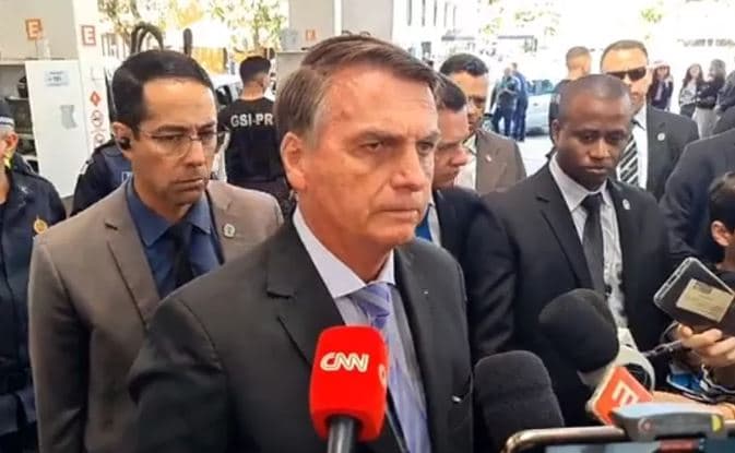 Bolsonaro afirma que pode manter valor do Auxílio Brasil de R$ 600 em 2023