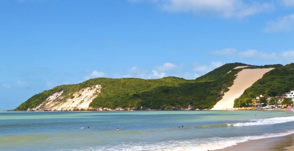 Licença para enrocamento de Ponta Negra deve sair em até 60 dias