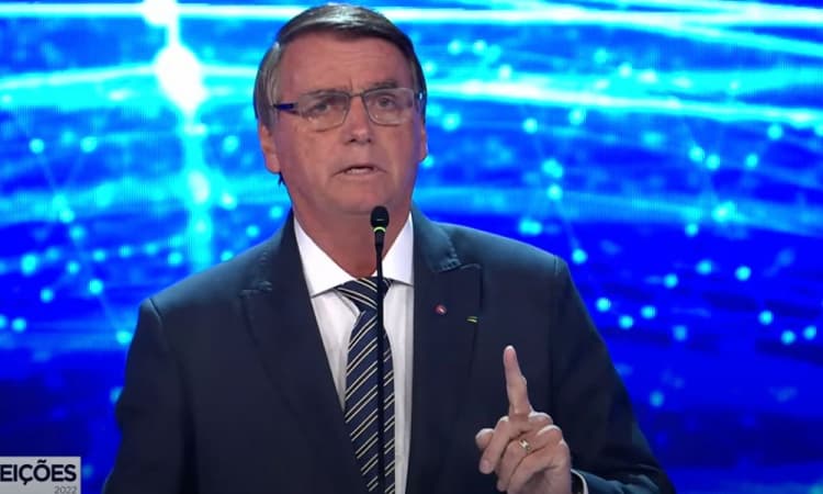 Bolsonaro exalta Michelle e diz que Tebet estava ‘escondidinha' na CPI da Covid