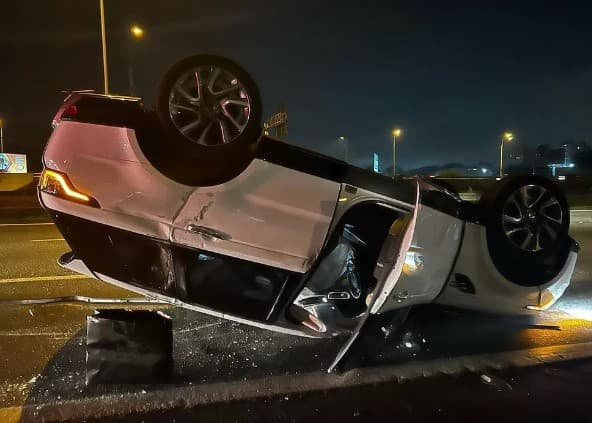 Cantora Paula Fernandes capota carro em SP: ‘Só sei que eu tô viva e que ontem eu renasci'