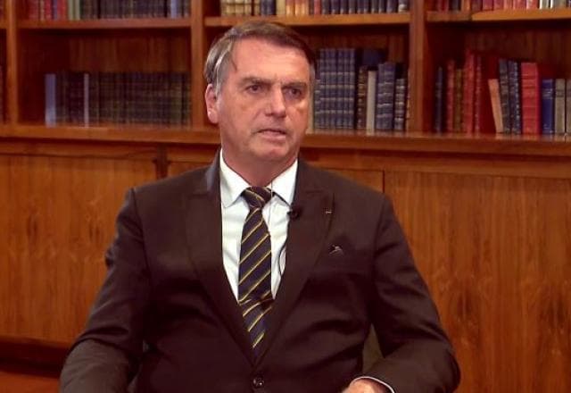 Bolsonaro defende Auxílio Brasil de R$ 600 em 2023: "Não vai ter problema, teremos responsabilidade para isso"