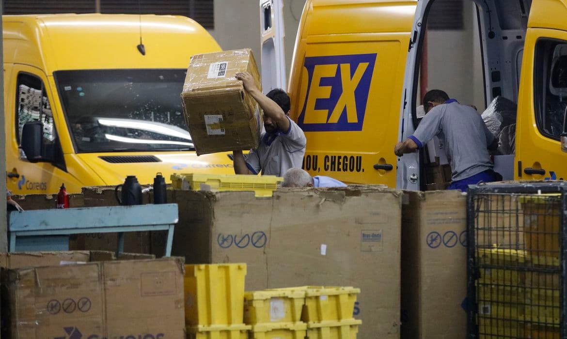 Correios passam a exigir CPF ou CNPJ de remetentes de encomendas nacionais