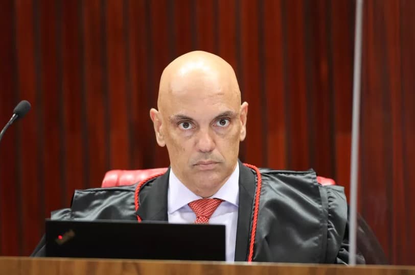 TSE aprova por unanimidade proposta de militares sobre teste de urnas no dia das eleições
