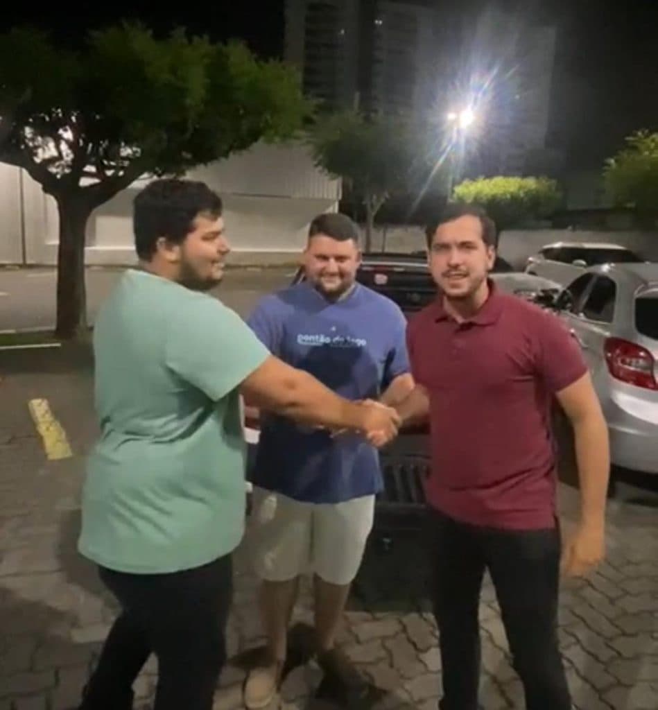 VÍDEO: Eleitores de Lula e Bolsonaro no RN apostam carros em disputa eleitoral