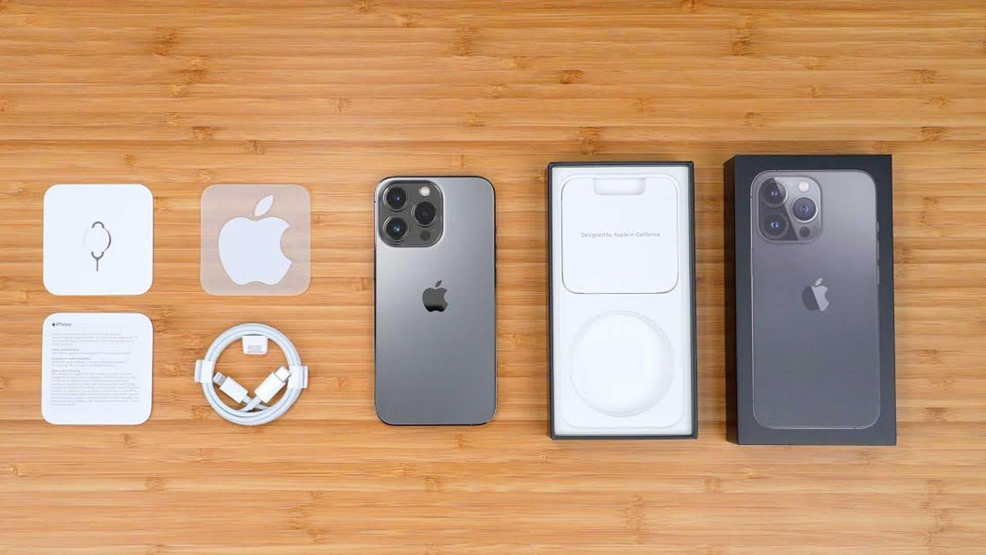 Ministério da Justiça multa Apple em R$ 12,2 milhões e suspende venda de Iphone sem carregador