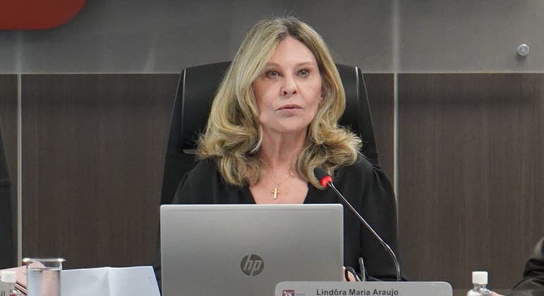 PGR pede anulação da decisão de Moraes que autorizou ação da PF contra empresários