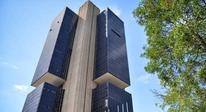‘Meta de emprego' sugerida por Lula pode fazer Banco Central abandonar sua função
