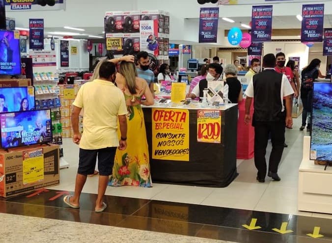 Confira como será o funcionamento do comércio no domingo (30) em Natal