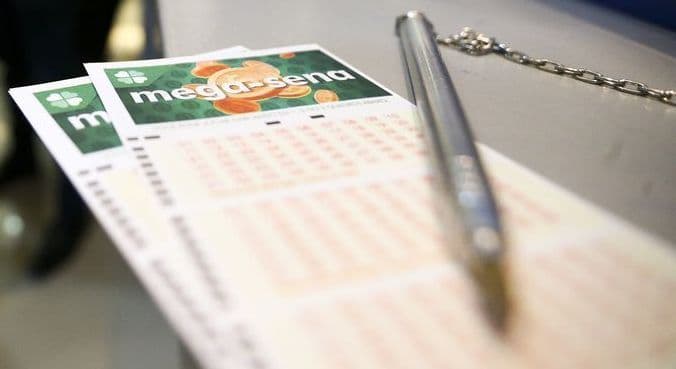 Mega-Sena sorteia neste sábado o maior prêmio de concurso regular da história: R$ 300 milhões