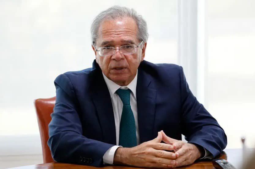 Guedes diz que retomará reajuste do funcionalismo e estuda aumento real do mínimo