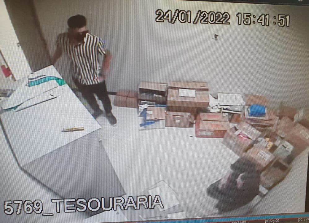 Polícia deflagra operação "Poker Face" e busca suspeito de roubo em banco no bairro do Tirol